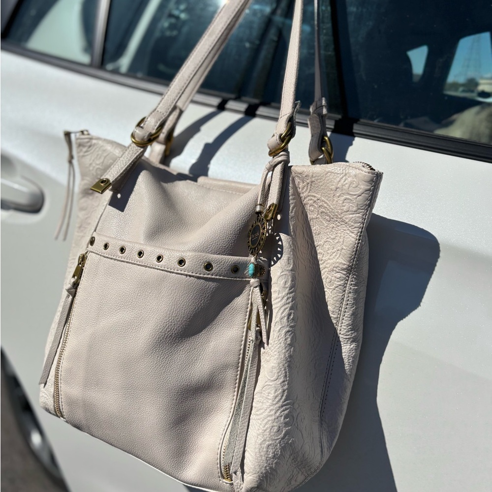The Sak Cream shoulder Handbag - Picture 6 of 10